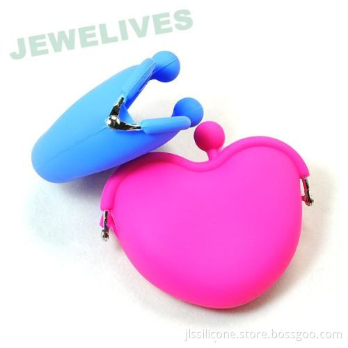 Fashion Silicone Coin Purse In Loving Heart Shape 